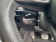 Audi A4 AVANT TFSI BLACK EDITION MHEV 16