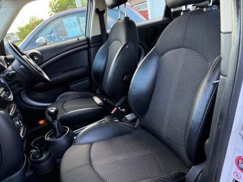 Mini Countryman COOPER SD 11
