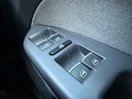 Volkswagen Touran SPORT TDI BLUEMOTION TECH 7 SEATER 22