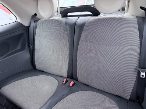 Fiat 500 LOUNGE CONVERTIBLE 11