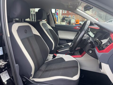 Volkswagen Polo 1.0 TSI BEATS DSG AUTOMATIC 3