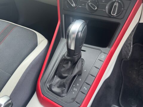 Volkswagen Polo 1.0 TSI BEATS DSG AUTOMATIC 17