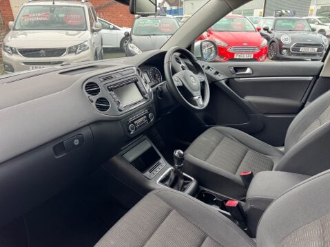 Volkswagen Tiguan 2.0 TDI SE BLUEMOTION TECHNOLOGY 4MOTION 11