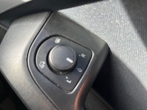 SEAT Ateca 1.6 TDI SE TECHNOLOGY DSG 28