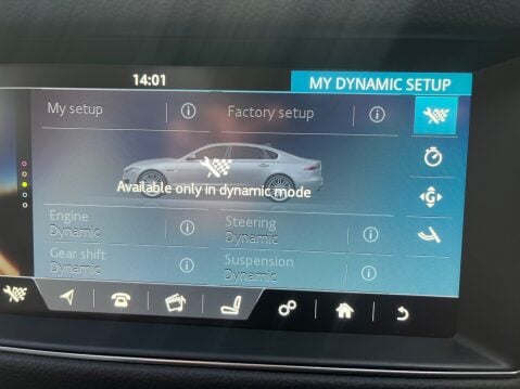 Jaguar XF 3.0D V6 S AUTOMATIC 35