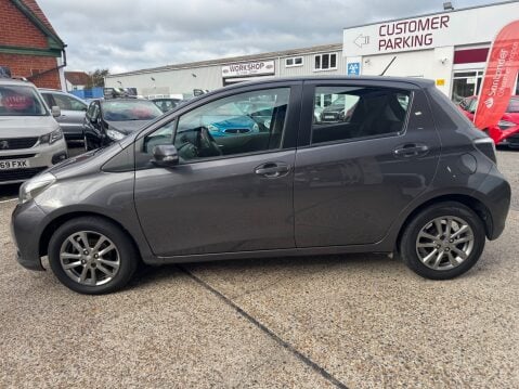 Toyota Yaris 1.33 VVT-I ICON PLUS 5