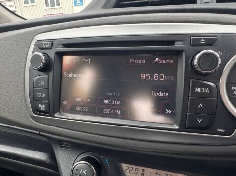 Toyota Yaris 1.33 VVT-I ICON PLUS 21