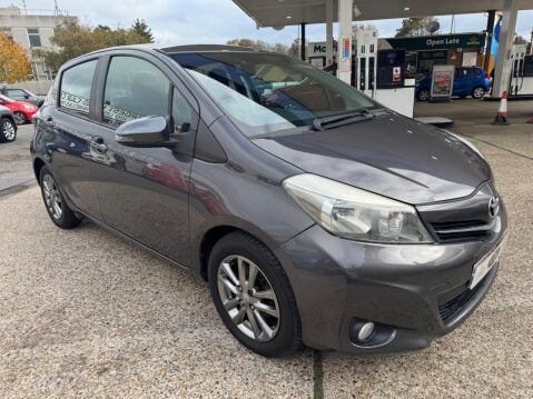 Toyota Yaris 1.33 VVT-I ICON PLUS 9