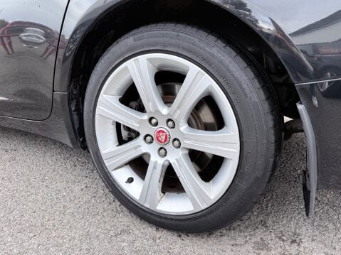 Jaguar XF V6 LUXURY AUTOMATIC 8