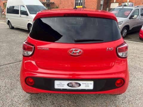 Hyundai i10 1.0 PLAY 5