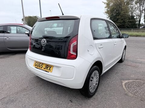 Volkswagen Up 1.0 MOVE UP GARMIN EDITION 5