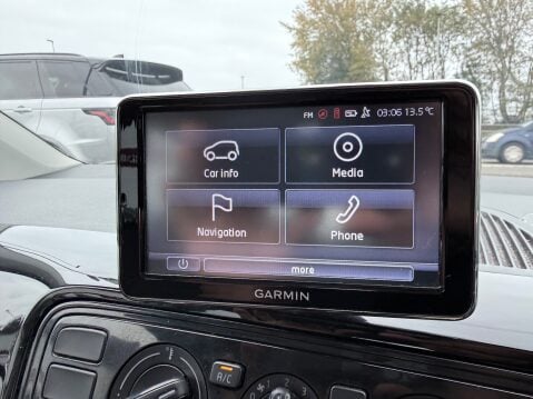 Volkswagen Up 1.0 MOVE UP GARMIN EDITION 13