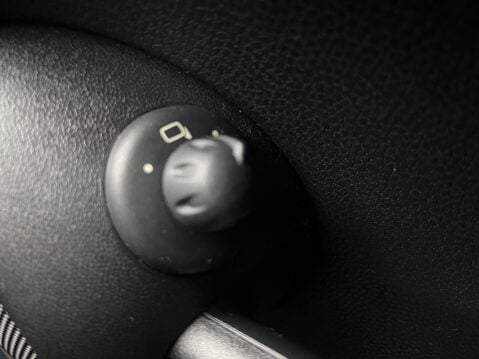 Mini Clubman 1.6 COOPER D 24