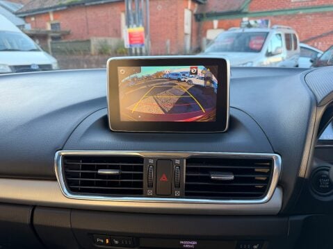 Mazda 3 SPORT NAV 25