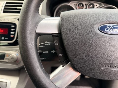 Ford Kuga TITANIUM TDCI 2WD 14