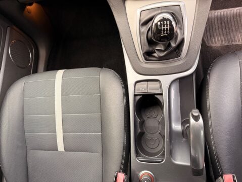 Ford Kuga TITANIUM TDCI 2WD 19