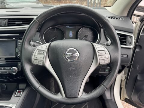 Nissan Qashqai DCI ACENTA PREMIUM 12