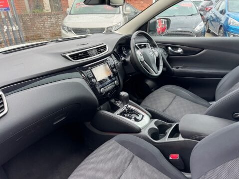 Nissan Qashqai DCI ACENTA PREMIUM 11
