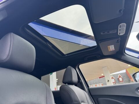 Nissan Juke TEKNA DIG-T XTRONIC 18