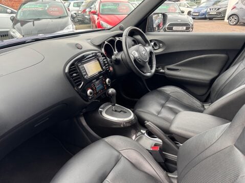 Nissan Juke TEKNA DIG-T XTRONIC 11