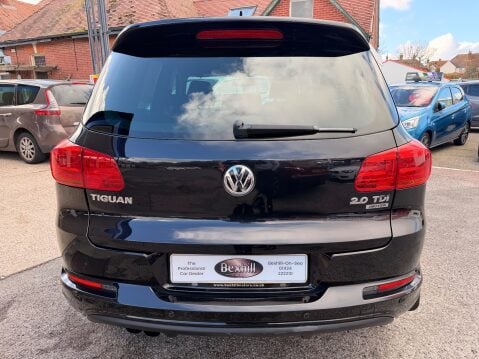 Volkswagen Tiguan R LINE TDI BLUEMOTION TECH 4MOTION DSG 6