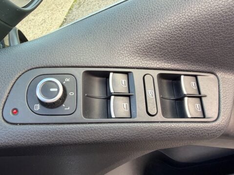 Volkswagen Tiguan R LINE TDI BLUEMOTION TECH 4MOTION DSG 23