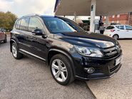 Volkswagen Tiguan R LINE TDI BLUEMOTION TECH 4MOTION DSG 9