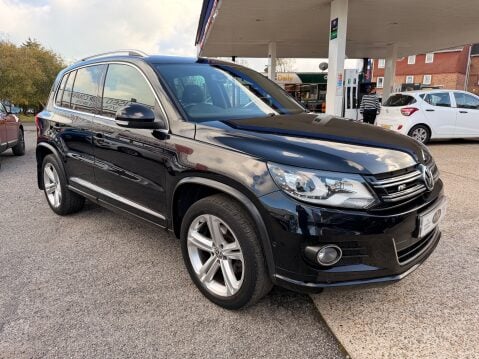 Volkswagen Tiguan R LINE TDI BLUEMOTION TECH 4MOTION DSG 9