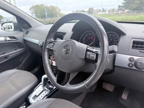 Vauxhall Astra DESIGN CDTI 8V 10