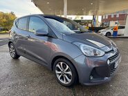 Hyundai i10 PREMIUM SE 9