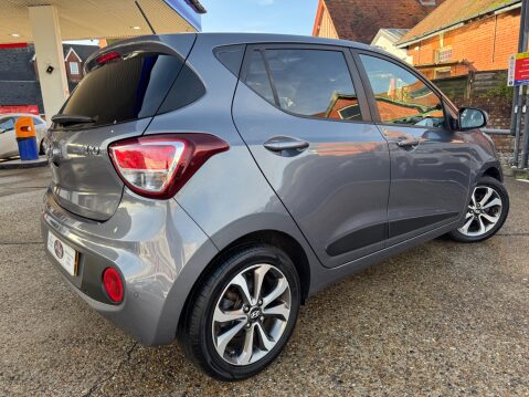 Hyundai i10 PREMIUM SE 2