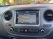 Hyundai i10 PREMIUM SE 21