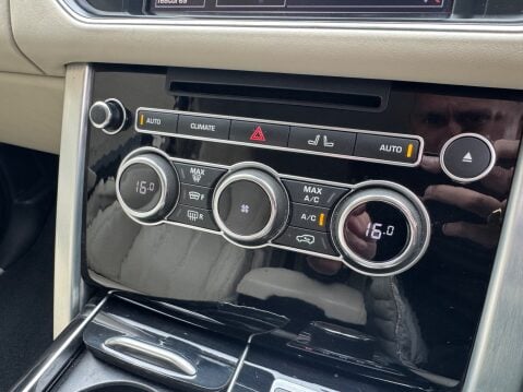 Land Rover Range Rover SDV8 VOGUE 18