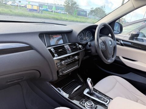 BMW X3 XDRIVE20D SE 9