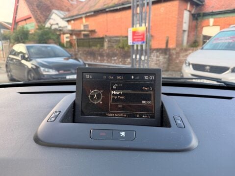 Peugeot 3008 HDI SR 15