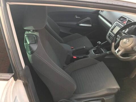 Volkswagen Scirocco GT TDI BLUEMOTION TECHNOLOGY 3