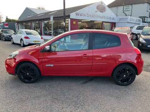 Renault Clio 1.6 VVTGT LINE TOMTOM AUTOMATIC 10