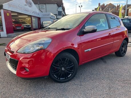 Renault Clio 1.6 VVTGT LINE TOMTOM AUTOMATIC