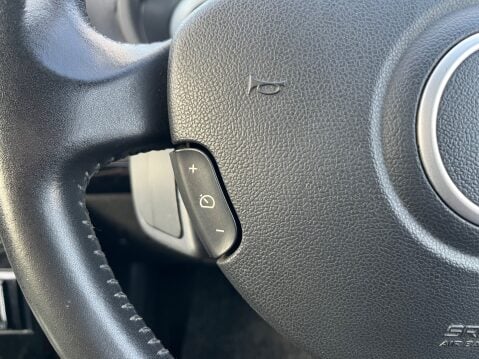 Renault Clio 1.6 VVTGT LINE TOMTOM AUTOMATIC 12