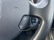 Renault Clio 1.6 VVTGT LINE TOMTOM AUTOMATIC 13