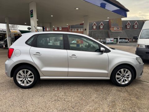 Volkswagen Polo SE TSI DSG 4