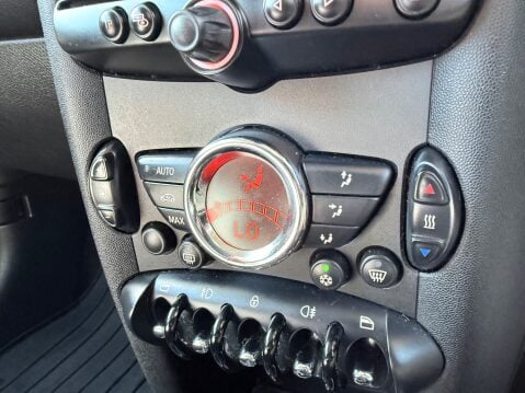 Mini Hatch COOPER 16