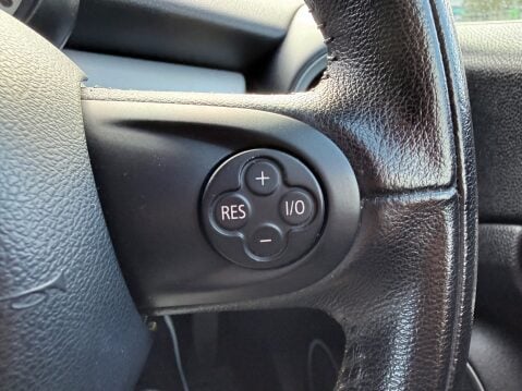 Mini Hatch COOPER 20