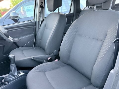 Dacia Duster 1.6 AMBIANCE SCE 10