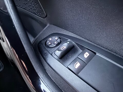 Peugeot 208 1.0 ACCESS A/C 19