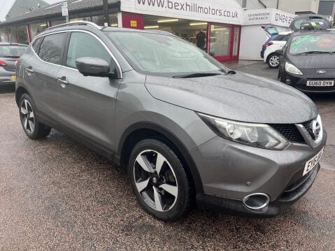 Nissan Qashqai 1.12 DIG-T N-CONNECTA 1
