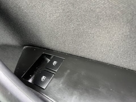 Vauxhall Astra 1.6 EXCITE 19