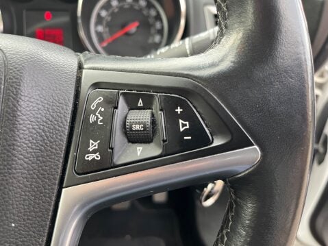 Vauxhall Astra 1.6 EXCITE 14