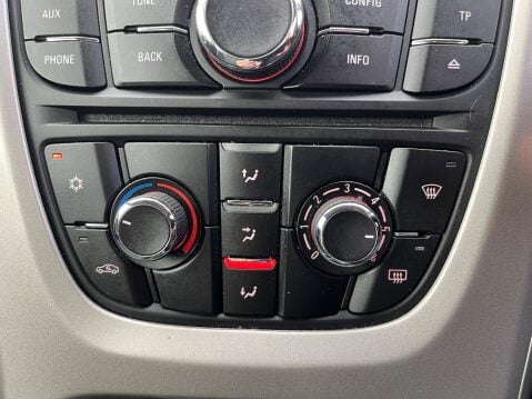 Vauxhall Astra 1.6 EXCITE 17