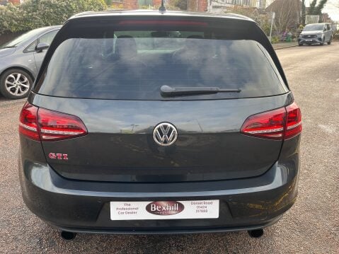 Volkswagen Golf 2.0 GTI DSG AUTOMATIC 5